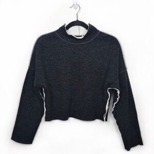 Only True Streetwear Reversible Crop Turtleneck